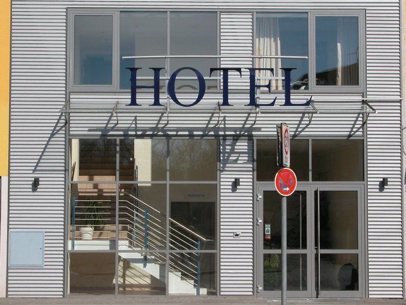 Hotel Am Segelhafen Kiel Exterior photo